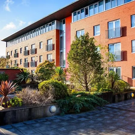 Fabulous Modern Luxury Apartment Sleeps 6- Parking Belfast Exterior foto